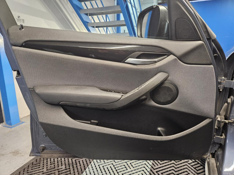 Photo 44 de l'offre de BMW X1 2.0 sDrive18i 136  CONFORT BVM6 à 10990€ chez MKP Distribution