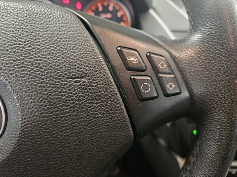 Photo 21 de l'offre de BMW X1 2.0 sDrive18i 136  CONFORT BVM6 à 10990€ chez MKP Distribution