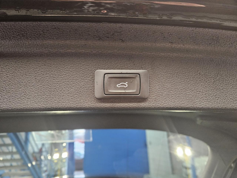 Photo 49 de l'offre de AUDI Q3 SPORTBACK 2.0 35 TDI 150 S tronic7 S-Line à 29990€ chez MKP Distribution