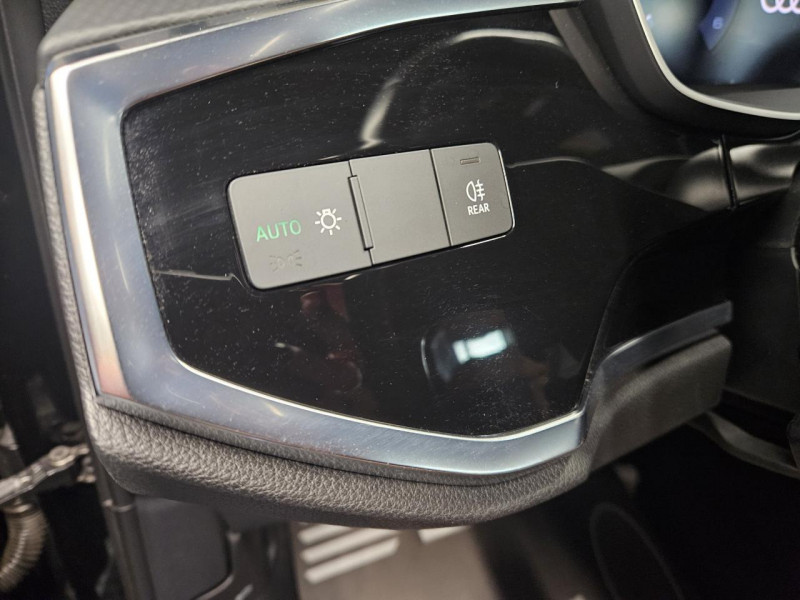 Photo 25 de l'offre de AUDI Q3 SPORTBACK 2.0 35 TDI 150 S tronic7 S-Line à 29990€ chez MKP Distribution