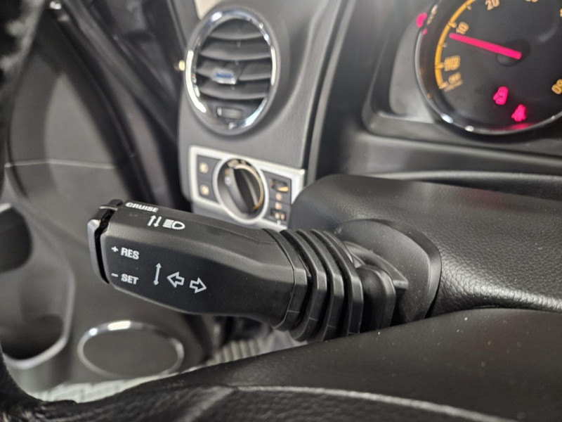 Photo 22 de l'offre de OPEL ANTARA 2.2 CDTI 163 Cosmo Pack BVM6 à 11490€ chez MKP Distribution