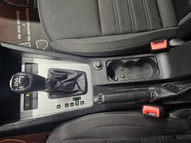 Photo 33 de l'offre de SKODA OCTAVIA 1.6 TDI  116 Business DSG à 12990€ chez MKP Distribution