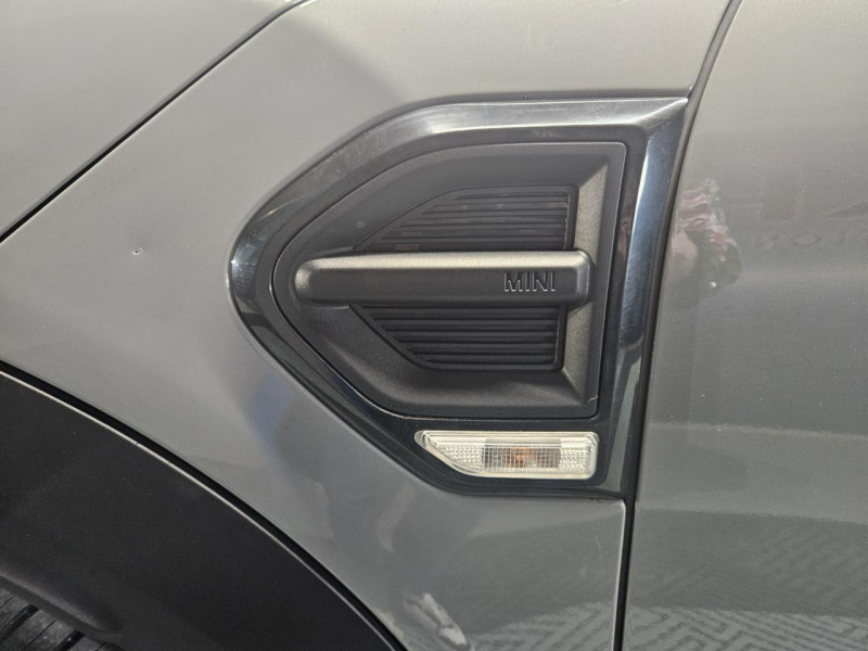 Photo 40 de l'offre de MINI COUNTRYMAN 1.5 102  One Pack Chili BVM à 13490€ chez MKP Distribution