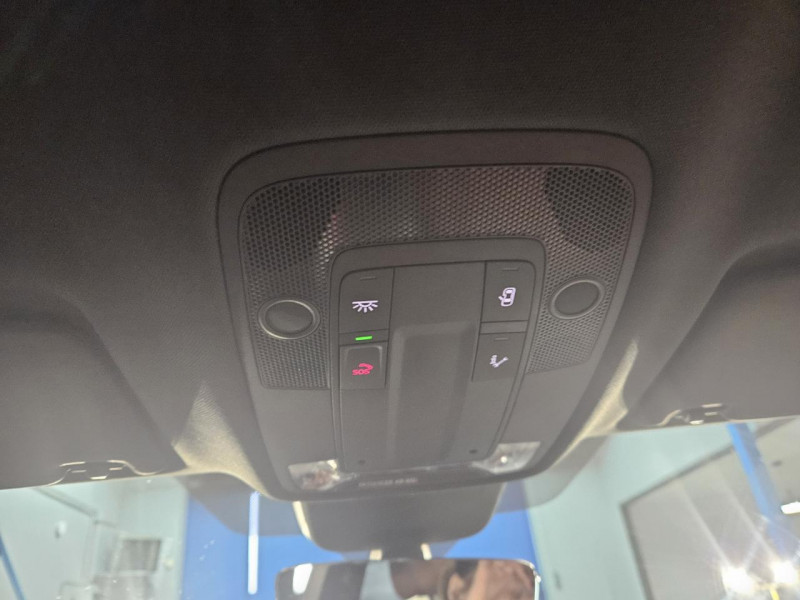 Photo 48 de l'offre de AUDI Q3 SPORTBACK 2.0 35 TDI 150 S tronic7 S-Line à 29990€ chez MKP Distribution