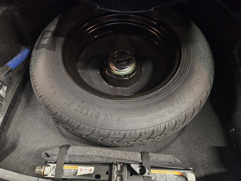 Photo 10 de l'offre de OPEL ANTARA 2.2 CDTI 163 Cosmo Pack BVM6 à 11490€ chez MKP Distribution