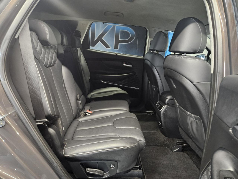 Photo 17 de l'offre de HYUNDAI SANTA FE 1.6 T-GDi Hybrid PHEV 265 BVA Executive à 29990€ chez MKP Distribution