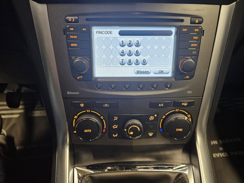 Photo 28 de l'offre de OPEL ANTARA 2.2 CDTI 163 Cosmo Pack BVM6 à 11490€ chez MKP Distribution