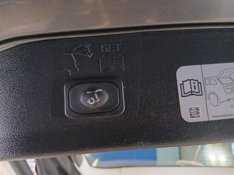 Photo 44 de l'offre de FORD KUGA 2.0 TDCi 180 AWD Titanium BVA à 15990€ chez MKP Distribution