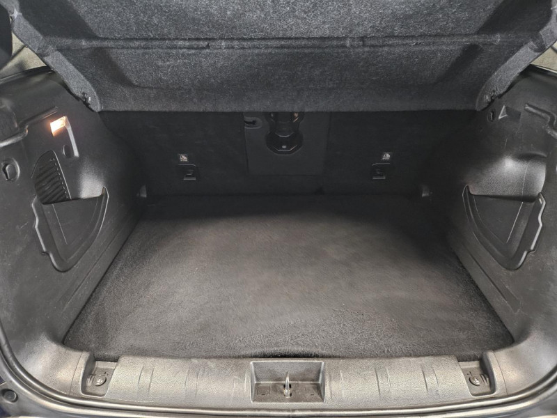 Photo 9 de l'offre de JEEP RENEGADE 1.0 GSE 120 4x2  Limited BVM à 12490€ chez MKP Distribution