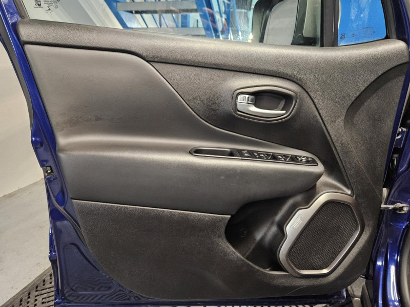 Photo 43 de l'offre de JEEP RENEGADE 1.0 GSE 120 4x2  Limited BVM à 12490€ chez MKP Distribution