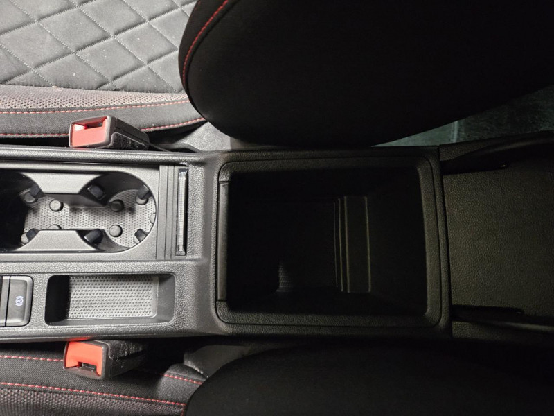 Photo 38 de l'offre de SKODA Octavia combi 2.0 TDI 200 RS DSG à 29990€ chez MKP Distribution