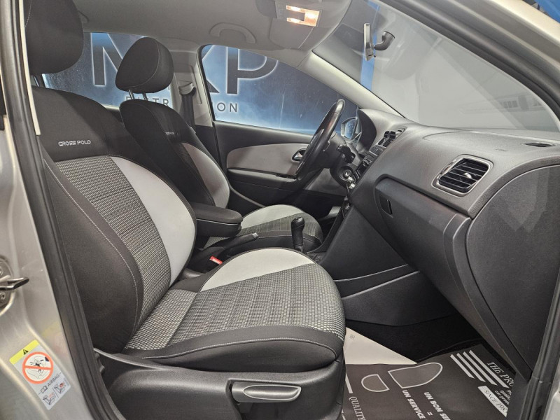 Photo 14 de l'offre de VOLKSWAGEN POLO 1.2 70 Cross BVM à 9990€ chez MKP Distribution