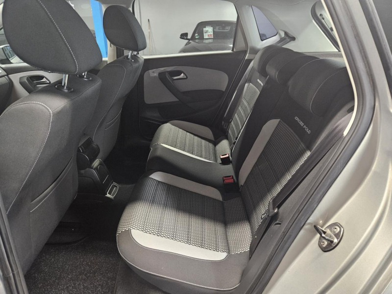 Photo 15 de l'offre de VOLKSWAGEN POLO 1.2 70 Cross BVM à 9990€ chez MKP Distribution