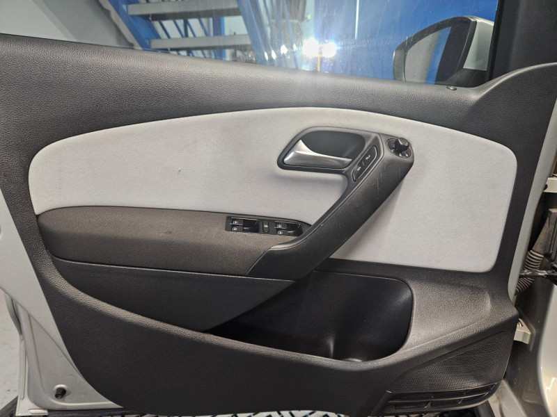 Photo 33 de l'offre de VOLKSWAGEN POLO 1.2 70 Cross BVM à 9990€ chez MKP Distribution