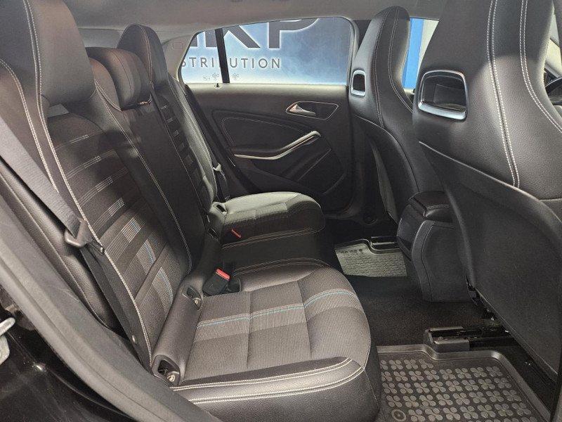 Photo 16 de l'offre de MERCEDES-BENZ CLA SHOOTING BRAKE  180 d 109 7-G DCT Inspiration à 18490€ chez MKP Distribution