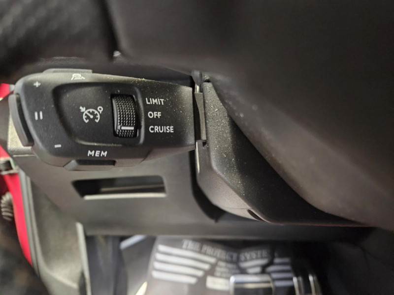 Photo 26 de l'offre de PEUGEOT 5008 2.0 BlueHDi 180 EAT8 GT 7 Places à 33990€ chez MKP Distribution