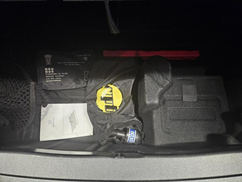 Photo 10 de l'offre de MERCEDES-BENZ GLC COUPE 2.0 200 d 163 9G-Tronic 4Matic AMG Line à 33990€ chez MKP Distribution