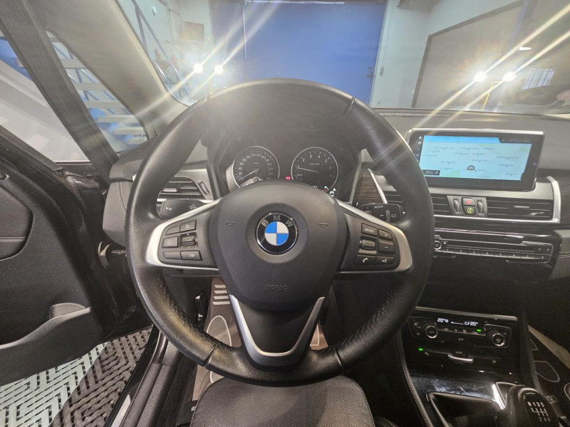 Photo 17 de l'offre de BMW SERIE 2 ACTIVE TOURER 220i 2.0 192 Luxury BVM à 15990€ chez MKP Distribution