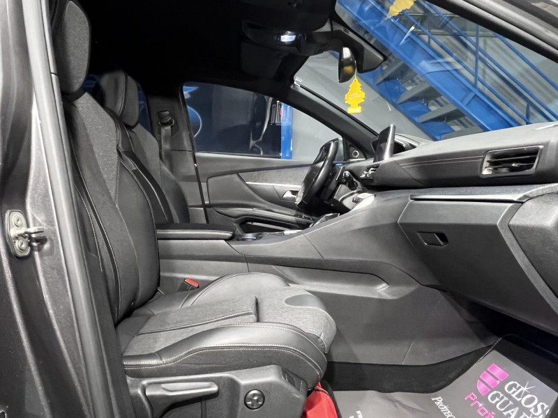 Photo 41 de l'offre de PEUGEOT 3008 1.5 BlueHDi 130 GT Line BVA à 17990€ chez MKP Distribution