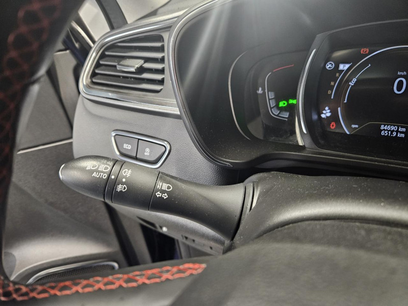 Photo 19 de l'offre de RENAULT KADJAR 1.3 TCe SL 160 EDC Black Edition à 15990€ chez MKP Distribution