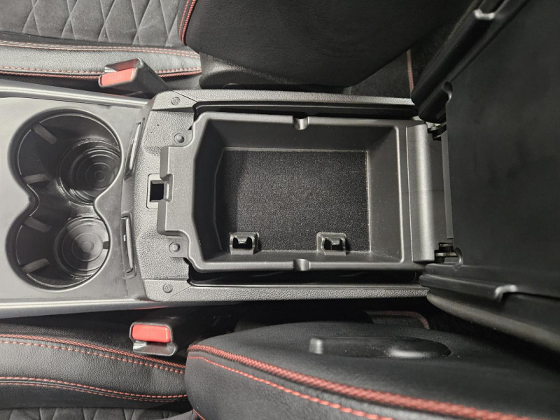 Photo 37 de l'offre de RENAULT KADJAR 1.3 TCe SL 160 EDC Black Edition à 15990€ chez MKP Distribution