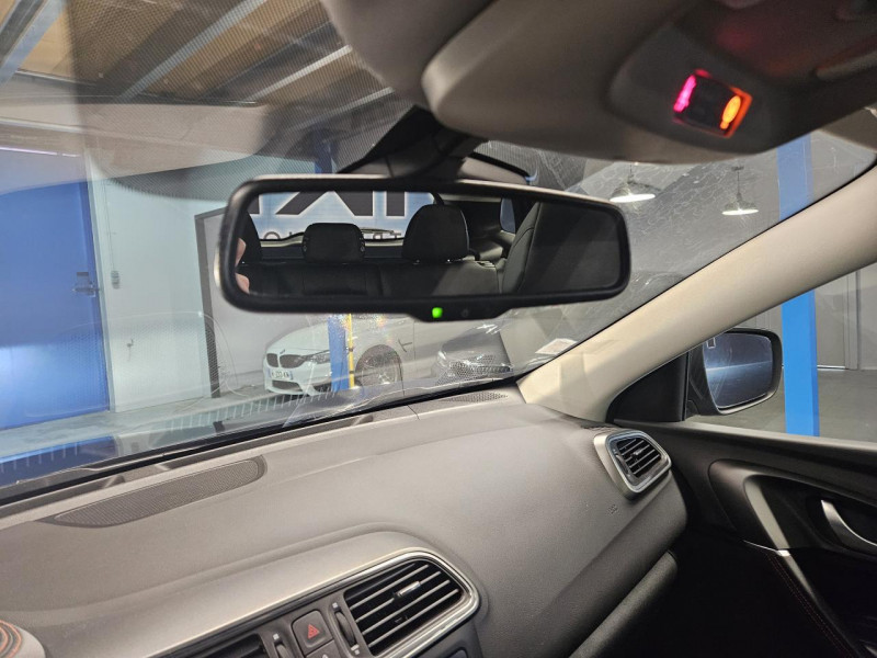 Photo 39 de l'offre de RENAULT KADJAR 1.3 TCe SL 160 EDC Black Edition à 15990€ chez MKP Distribution