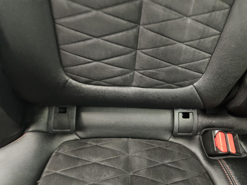 Photo 42 de l'offre de RENAULT KADJAR 1.3 TCe SL 160 EDC Black Edition à 15990€ chez MKP Distribution