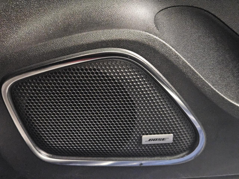 Photo 48 de l'offre de RENAULT KADJAR 1.3 TCe SL 160 EDC Black Edition à 15990€ chez MKP Distribution