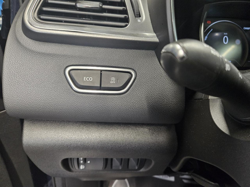 Photo 25 de l'offre de RENAULT KADJAR 1.3 TCe SL 160 EDC Black Edition à 15990€ chez MKP Distribution