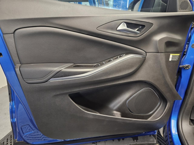 Photo 48 de l'offre de OPEL CROSSLAND X 1.5 Diesel 130 BVA6 Innovation Business à 15490€ chez MKP Distribution