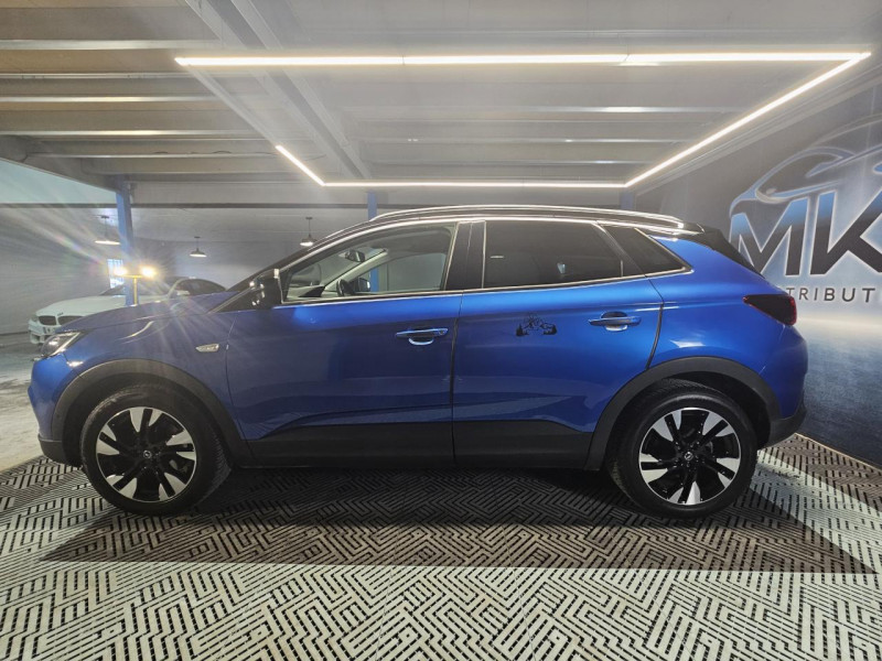 Photo 2 de l'offre de OPEL CROSSLAND X 1.5 Diesel 130 BVA6 Innovation Business à 15490€ chez MKP Distribution