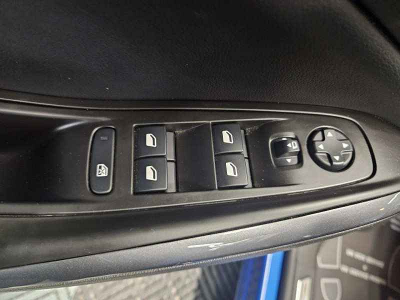 Photo 49 de l'offre de OPEL CROSSLAND X 1.5 Diesel 130 BVA6 Innovation Business à 15490€ chez MKP Distribution