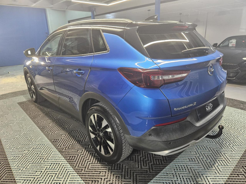 Photo 3 de l'offre de OPEL CROSSLAND X 1.5 Diesel 130 BVA6 Innovation Business à 15490€ chez MKP Distribution
