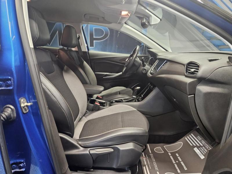 Photo 14 de l'offre de OPEL CROSSLAND X 1.5 Diesel 130 BVA6 Innovation Business à 15490€ chez MKP Distribution
