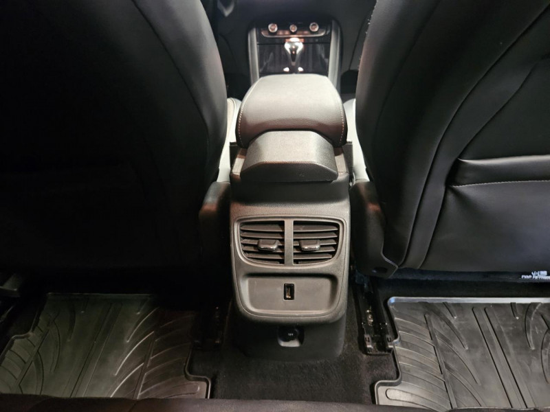 Photo 41 de l'offre de OPEL CROSSLAND X 1.5 Diesel 130 BVA6 Innovation Business à 15490€ chez MKP Distribution