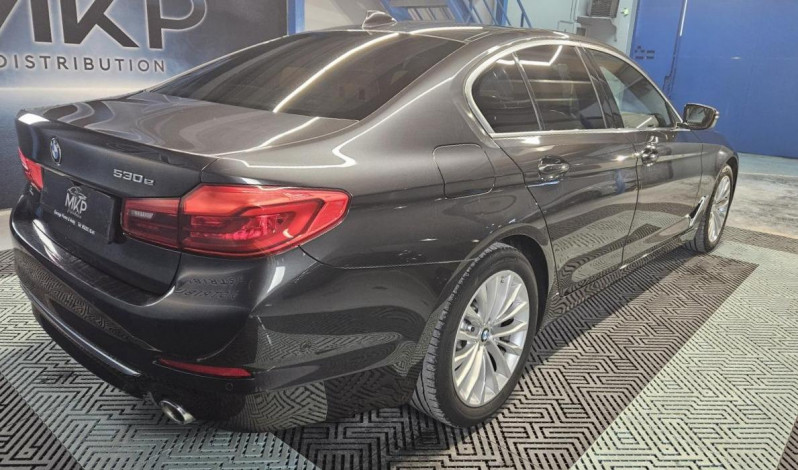Photo 6 de l'offre de BMW SERIE 5  2.0 530e iPerformance 252 BVA8 G30 Luxury à 25990€ chez MKP Distribution