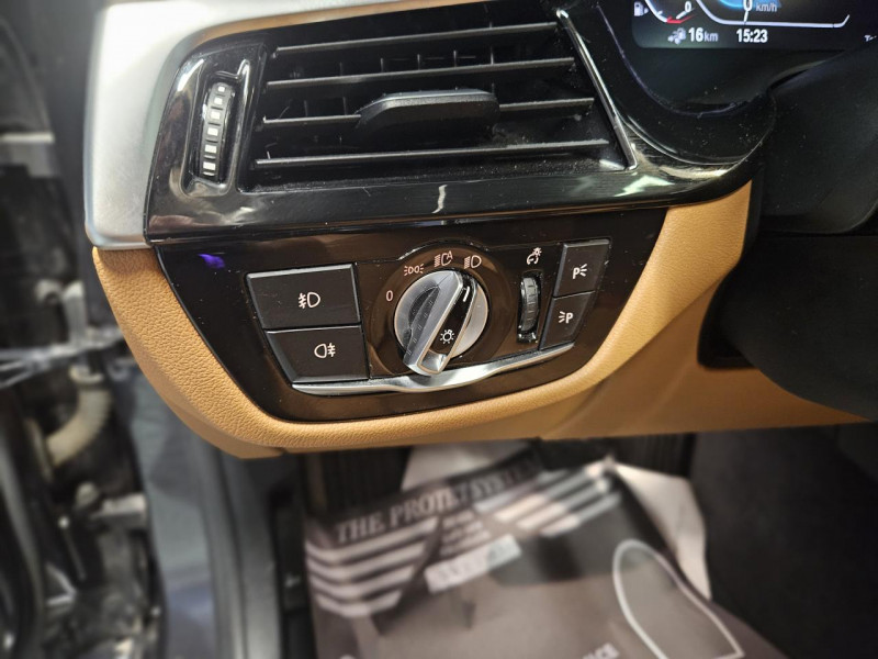 Photo 25 de l'offre de BMW SERIE 5  2.0 530e iPerformance 252 BVA8 G30 Luxury à 25990€ chez MKP Distribution