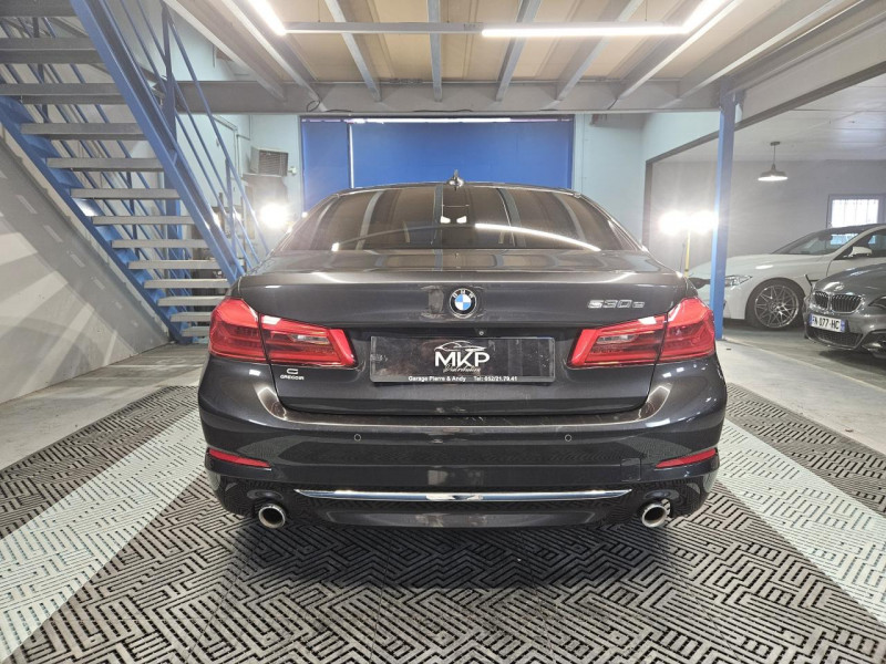 Photo 4 de l'offre de BMW SERIE 5  2.0 530e iPerformance 252 BVA8 G30 Luxury à 25990€ chez MKP Distribution