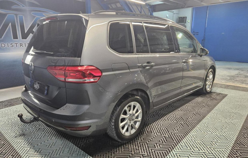 Photo 6 de l'offre de VOLKSWAGEN TOURAN 1.6 TDI 115 7 Places Confortline BVM6 à 19990€ chez MKP Distribution