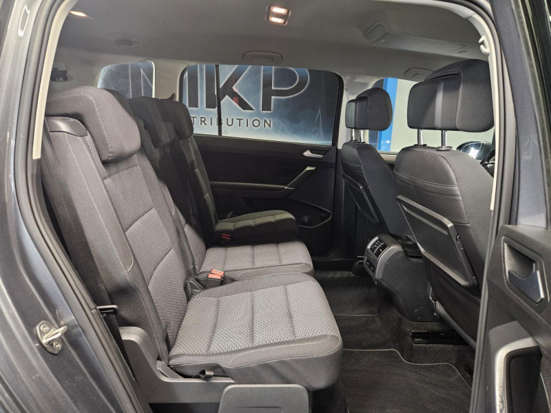 Photo 16 de l'offre de VOLKSWAGEN TOURAN 1.6 TDI 115 7 Places Confortline BVM6 à 19990€ chez MKP Distribution