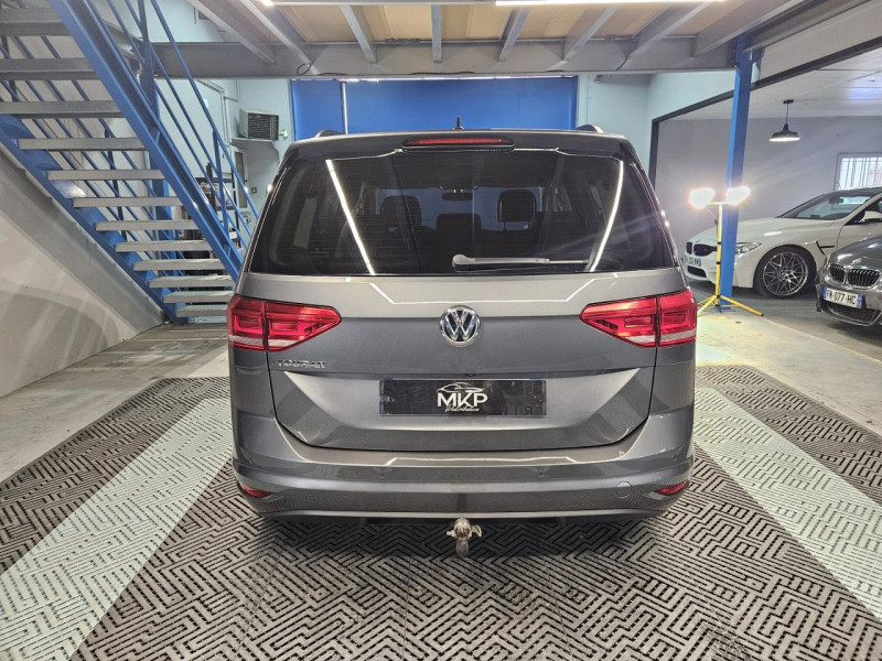 Photo 4 de l'offre de VOLKSWAGEN TOURAN 1.6 TDI 115 7 Places Confortline BVM6 à 19990€ chez MKP Distribution