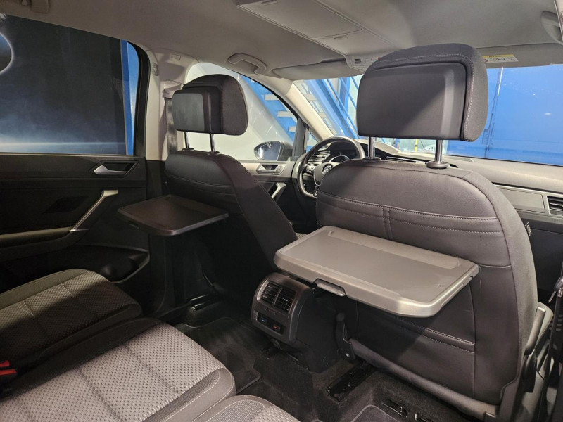 Photo 38 de l'offre de VOLKSWAGEN TOURAN 1.6 TDI 115 7 Places Confortline BVM6 à 19990€ chez MKP Distribution