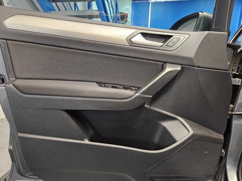 Photo 46 de l'offre de VOLKSWAGEN TOURAN 1.6 TDI 115 7 Places Confortline BVM6 à 19990€ chez MKP Distribution