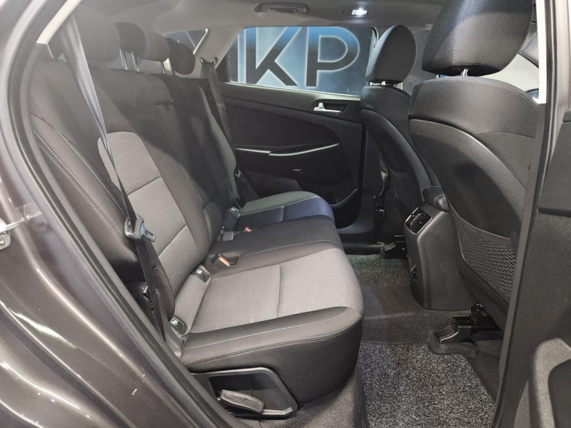 Photo 16 de l'offre de HYUNDAI TUCSON 1.6 CRDi 136 DCT-7  Creative à 18490€ chez MKP Distribution