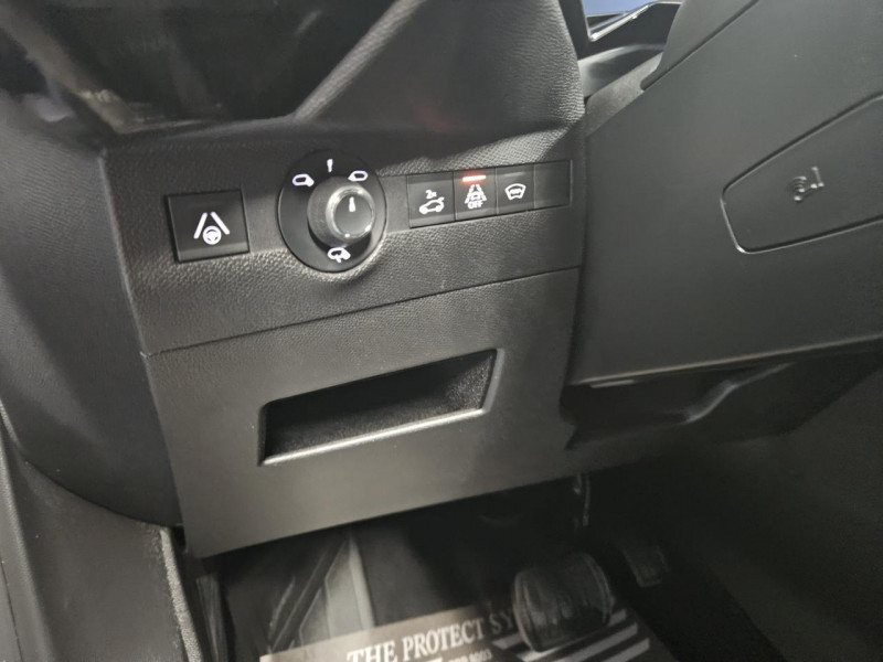 Photo 26 de l'offre de DS DS7 CROSSBACK EXECUTIVE 2.0 BlueHDi 180 EAT8 Opéra à 22990€ chez MKP Distribution