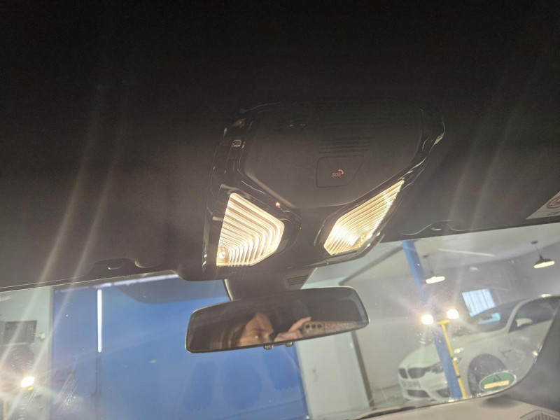 Photo 40 de l'offre de BMW SERIE 3 TOURING  320d 2.0 190 BVA8 G21 M Sport à 30990€ chez MKP Distribution