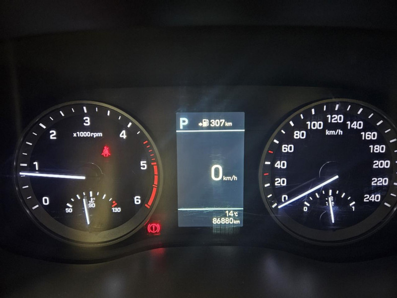 Photo 17 de l'offre de HYUNDAI TUCSON 1.6 CRDi 136 DCT-7  Creative à 18490€ chez MKP Distribution