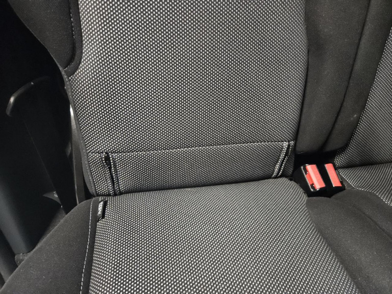 Photo 38 de l'offre de RENAULT KANGOO 1.5 dCi 110 Intens BVM à 12490€ chez MKP Distribution