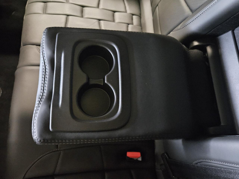 Photo 40 de l'offre de DS DS7 CROSSBACK EXECUTIVE 2.0 BlueHDi 180 EAT8 Opéra à 22990€ chez MKP Distribution