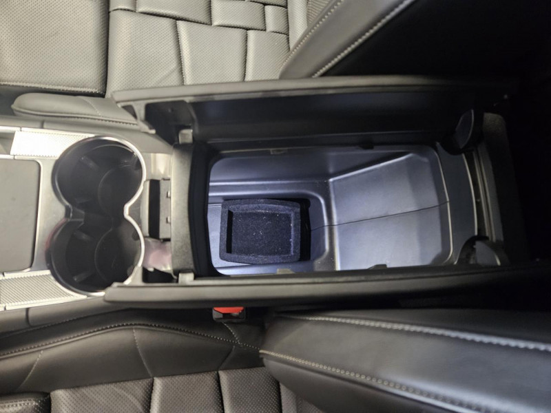 Photo 37 de l'offre de DS DS7 CROSSBACK EXECUTIVE 2.0 BlueHDi 180 EAT8 Opéra à 22990€ chez MKP Distribution